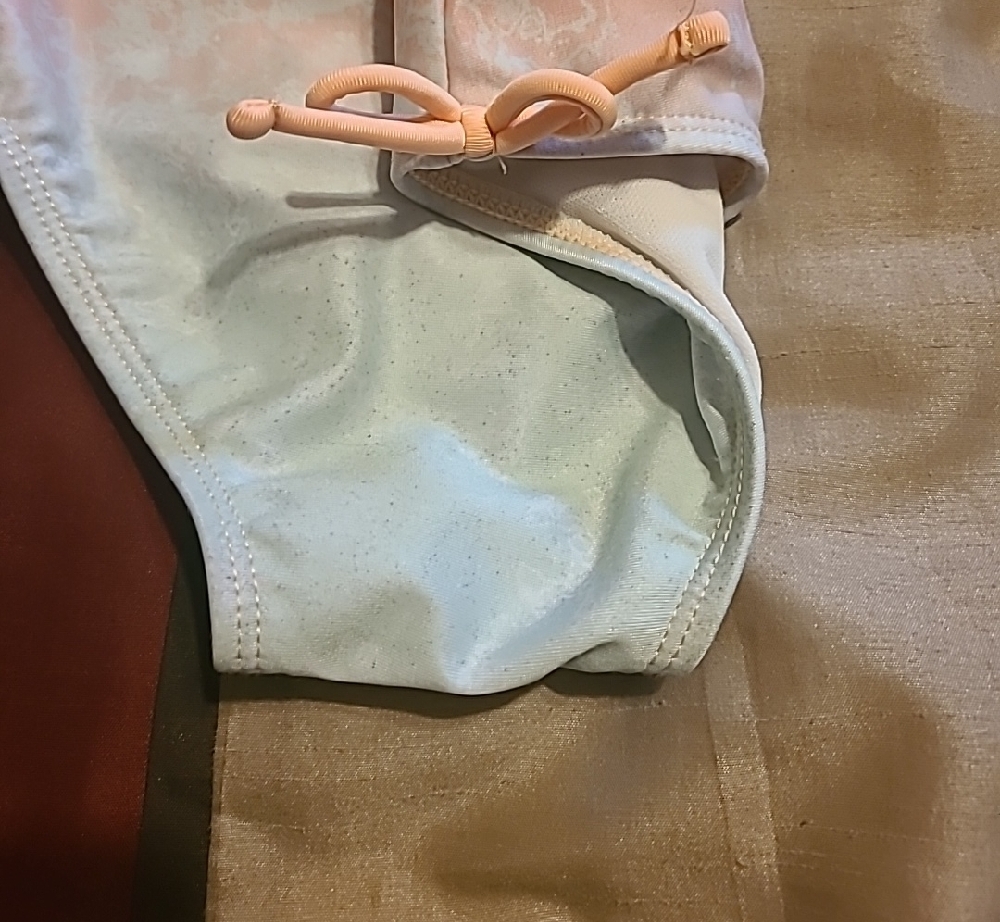Pink Sleeveless Bodysuit with Zipper Detail - Picture 6 of 6
